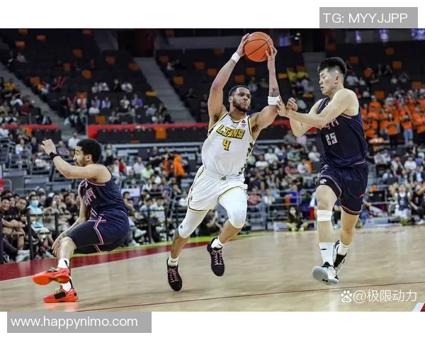 2018年山东高速男篮与广厦队精彩对决回顾与分析